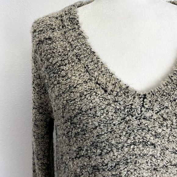 Anthropologie Sweater Pins & Needles Nubby Knit V Neck Sweater in Grays Size M - Picture 4 of 8